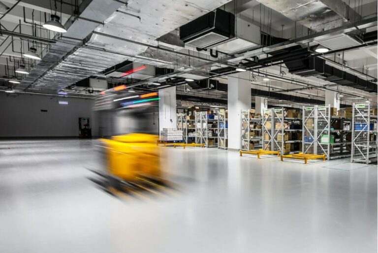 Логистика хранения